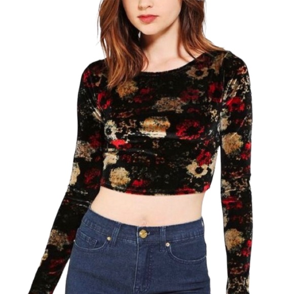 Kimchi Blue Tops - Kimchi Velvet Floral Print Crop Top